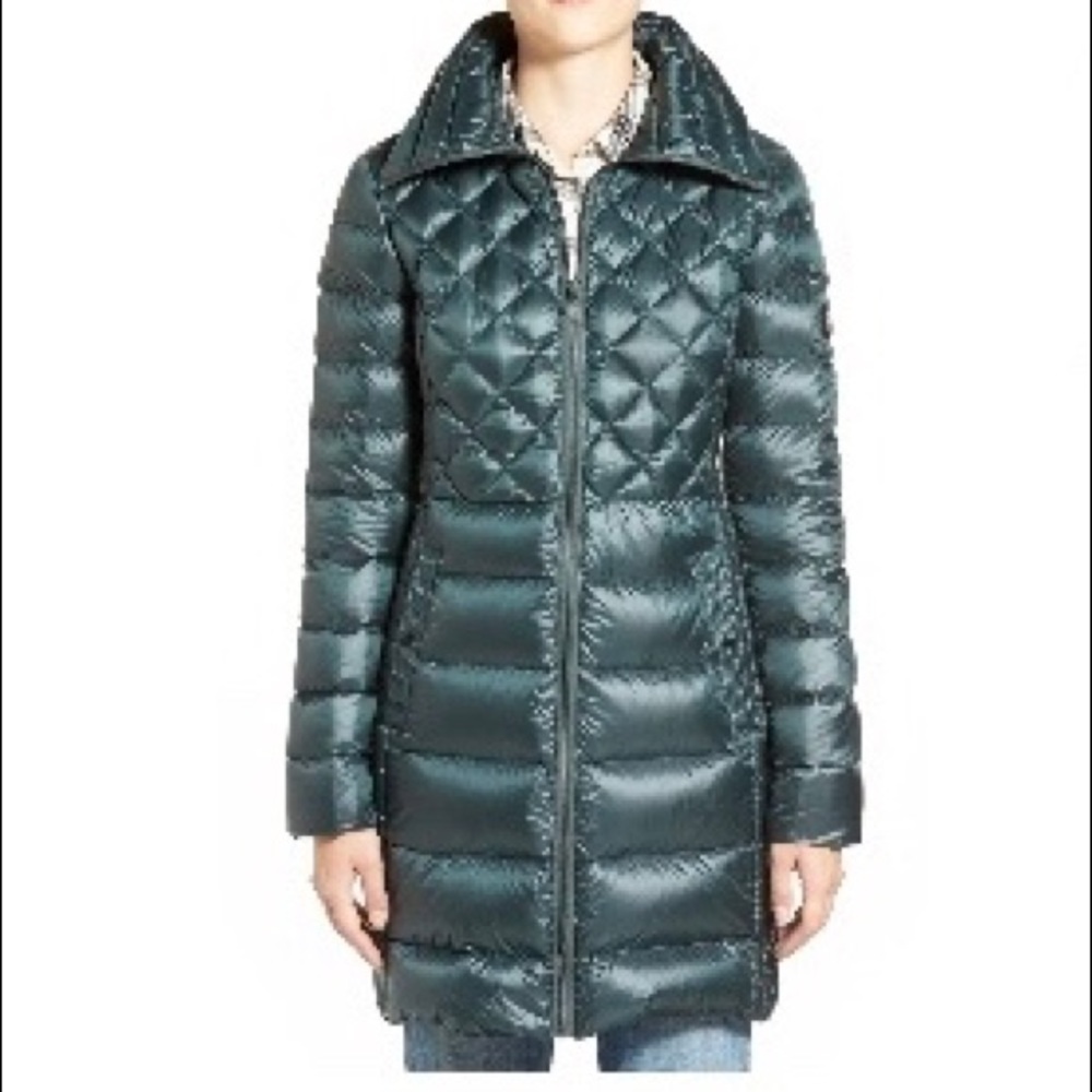 Bernardo Packable Down Walking Coat